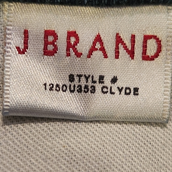 J Brand Clyde Shorts Size 24 Dark Wash Made in the USA - Picture 11 of 12